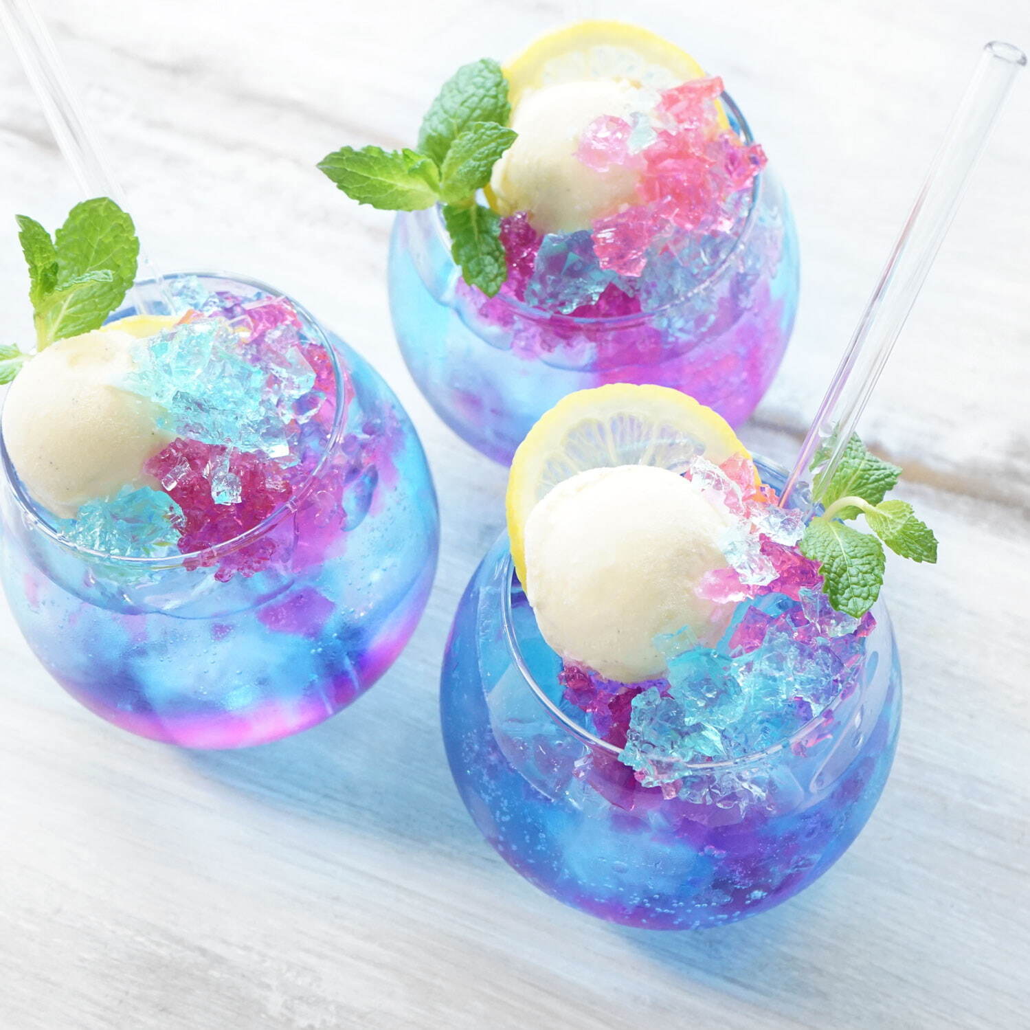 極上のスイーツ 東京都下北沢にある サンデーブランチ から 紫陽花モチーフのスイーツが新発売