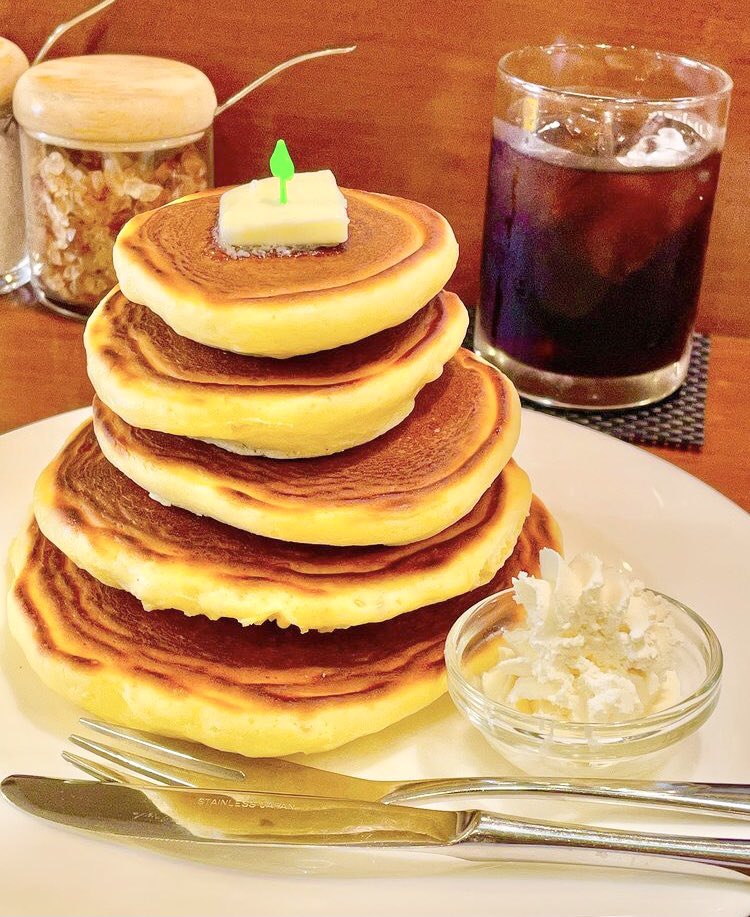 東京都浅草にあるお店 ミモザ の Big Hotcake 極上のスイーツ