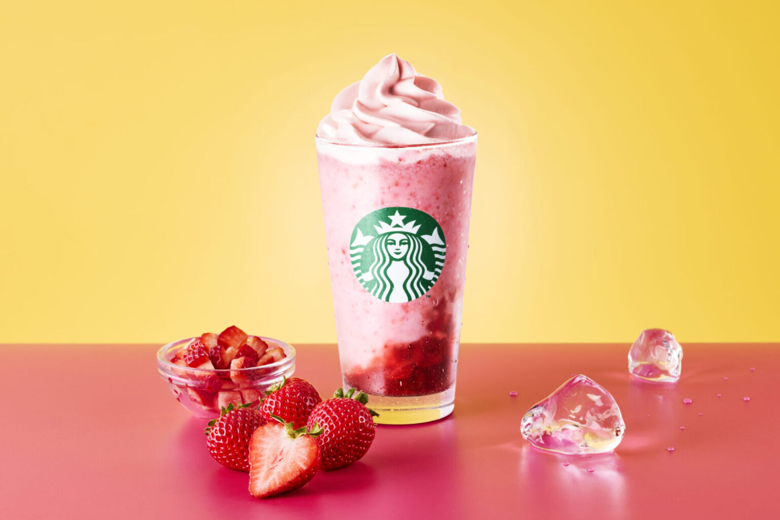 極上のスイーツ | スターバックスの一部店舗から「My フルーツ3 フラペチーノ 完熟白桃」が新発売